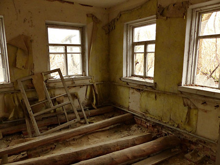 Interieur maison abandonnée Chernobyl