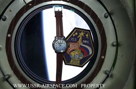 Montre Vostok Komandirskie en apesanteur dans la station spatiale ISS