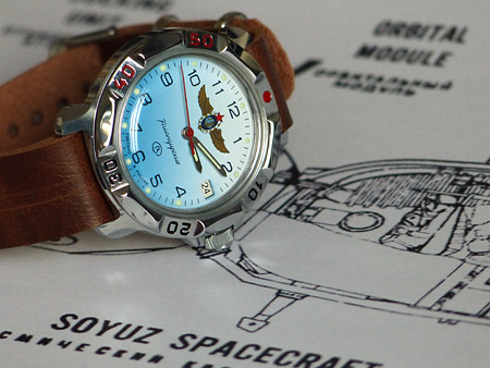 Montre Vostok Komandirskie des forces spatiales russes, portée dans l'ISS